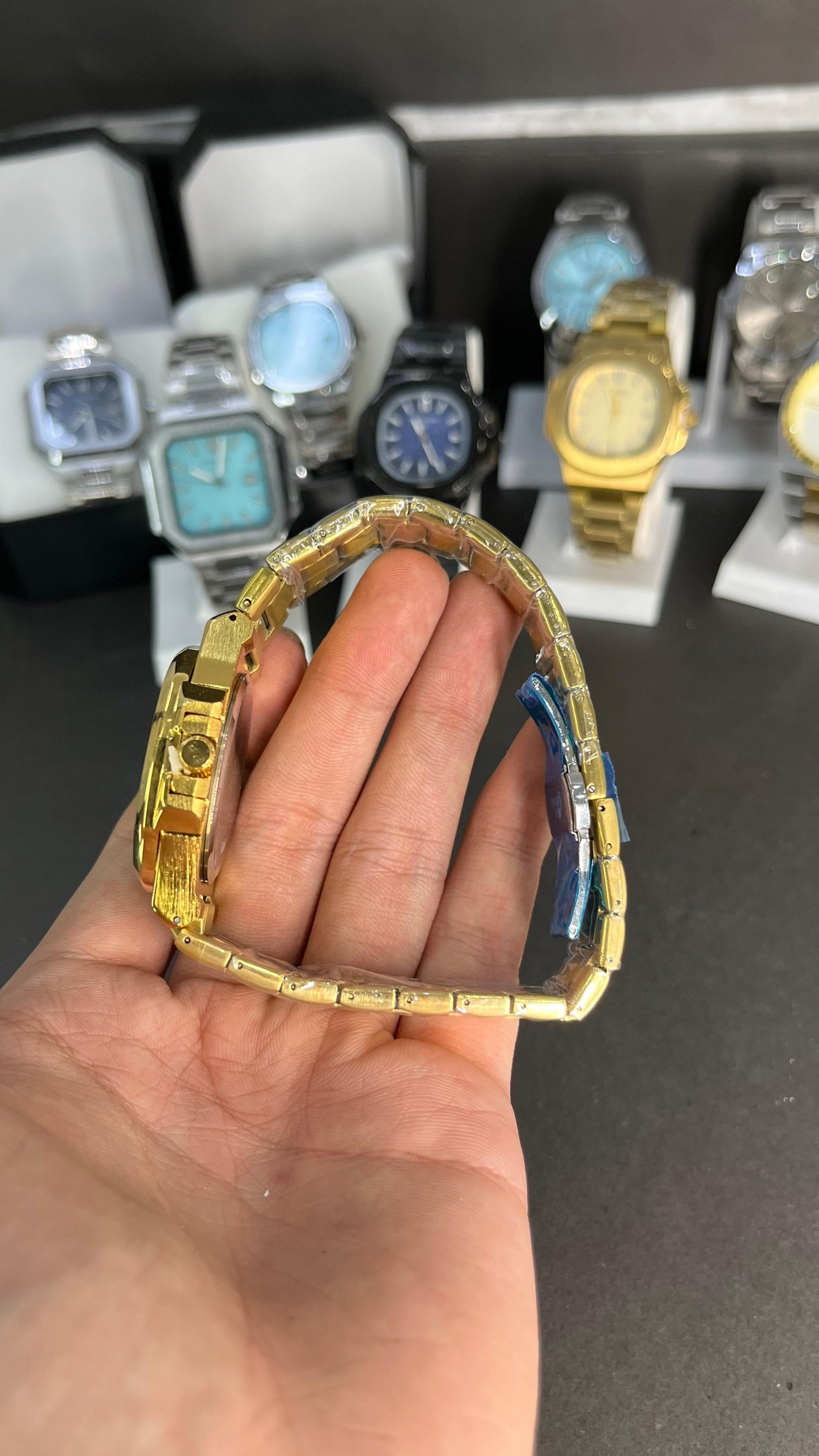 Patek Philippe-Inspired Gold Watch – Big Dial Luxury Edition (P.PPLI)