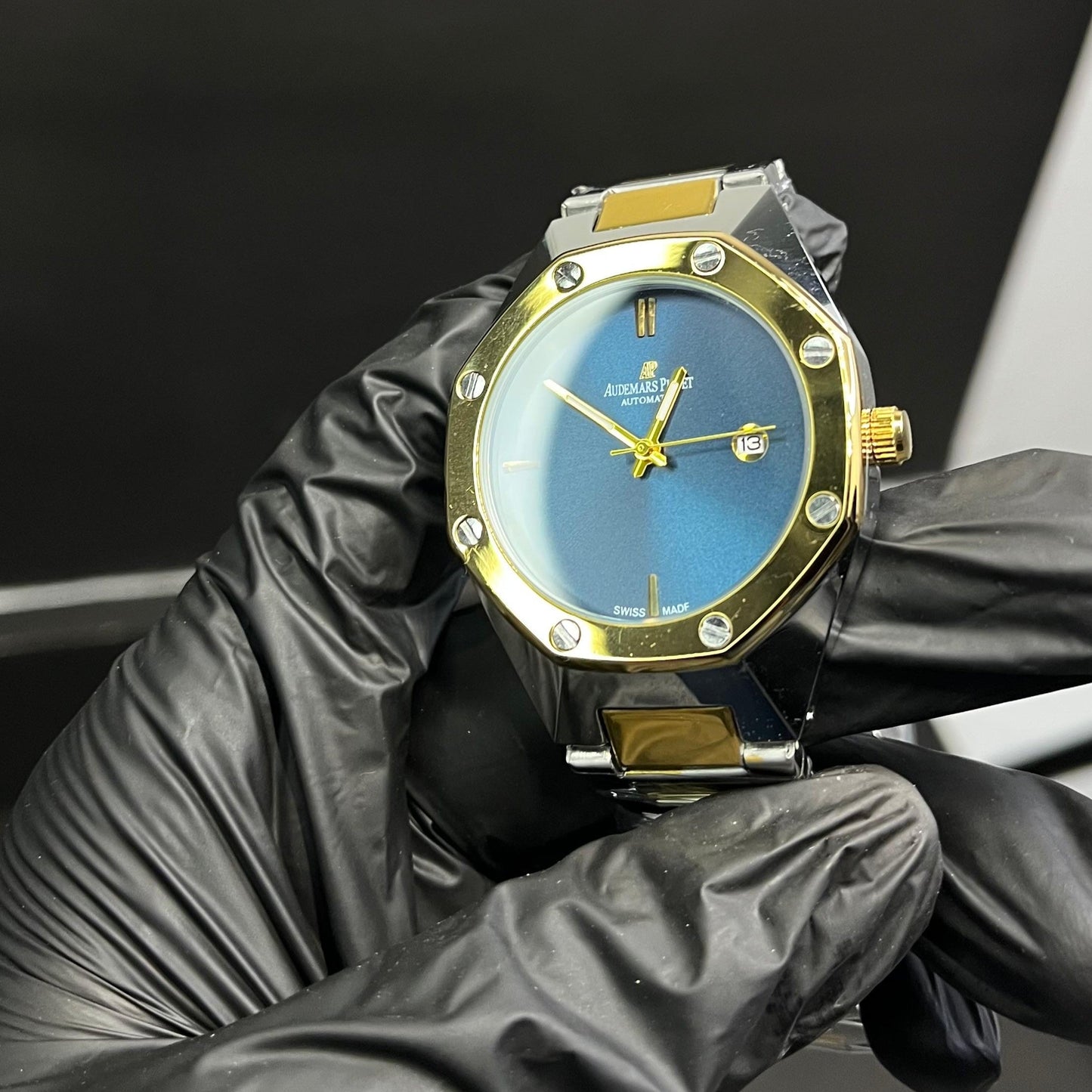 Luxury Blue Dial Two-Tone Automatic Watch – Stainless Steel & Gold Bezel