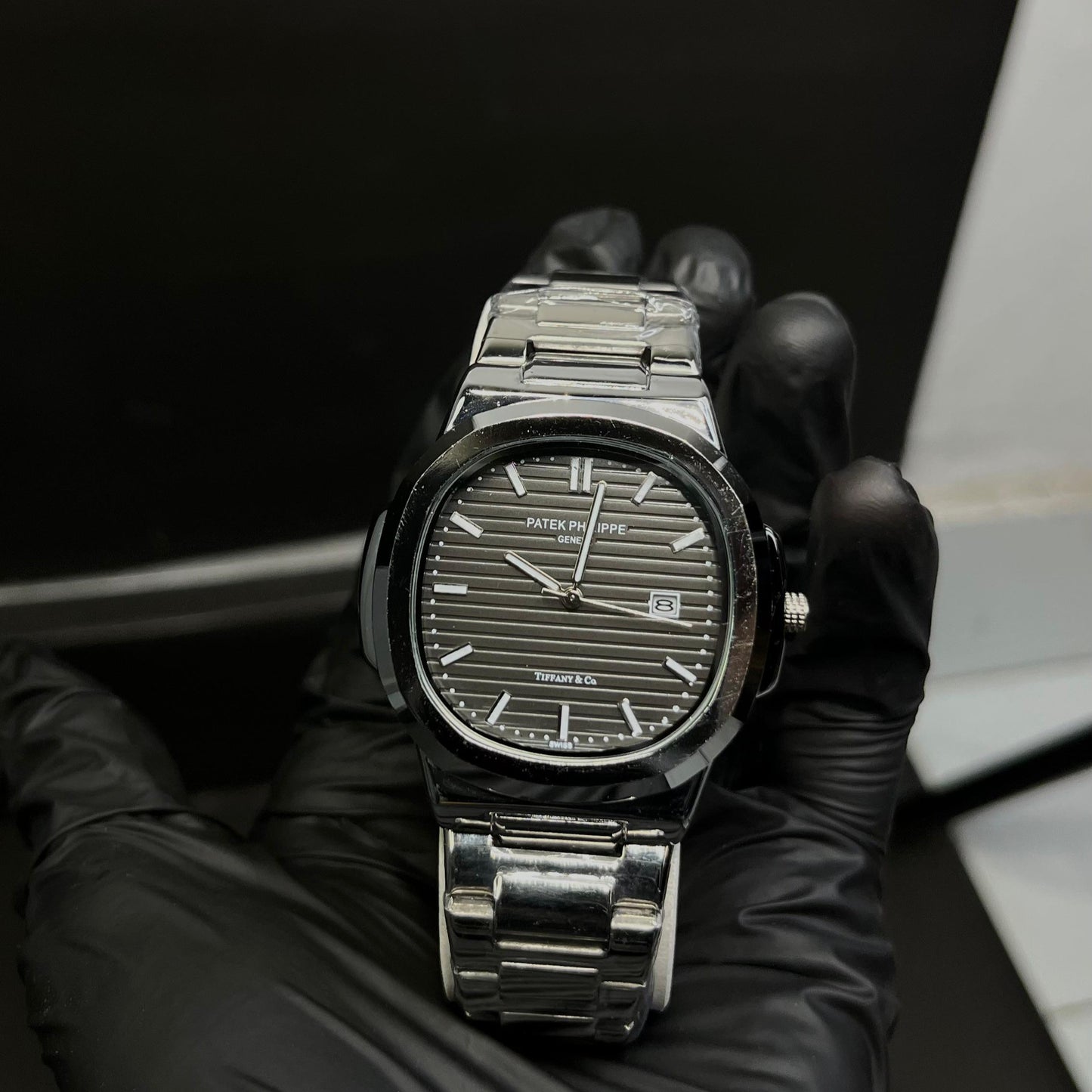 Patek Philippe Nautilus Style – Black Dial Stainless Steel Watch with Date Display