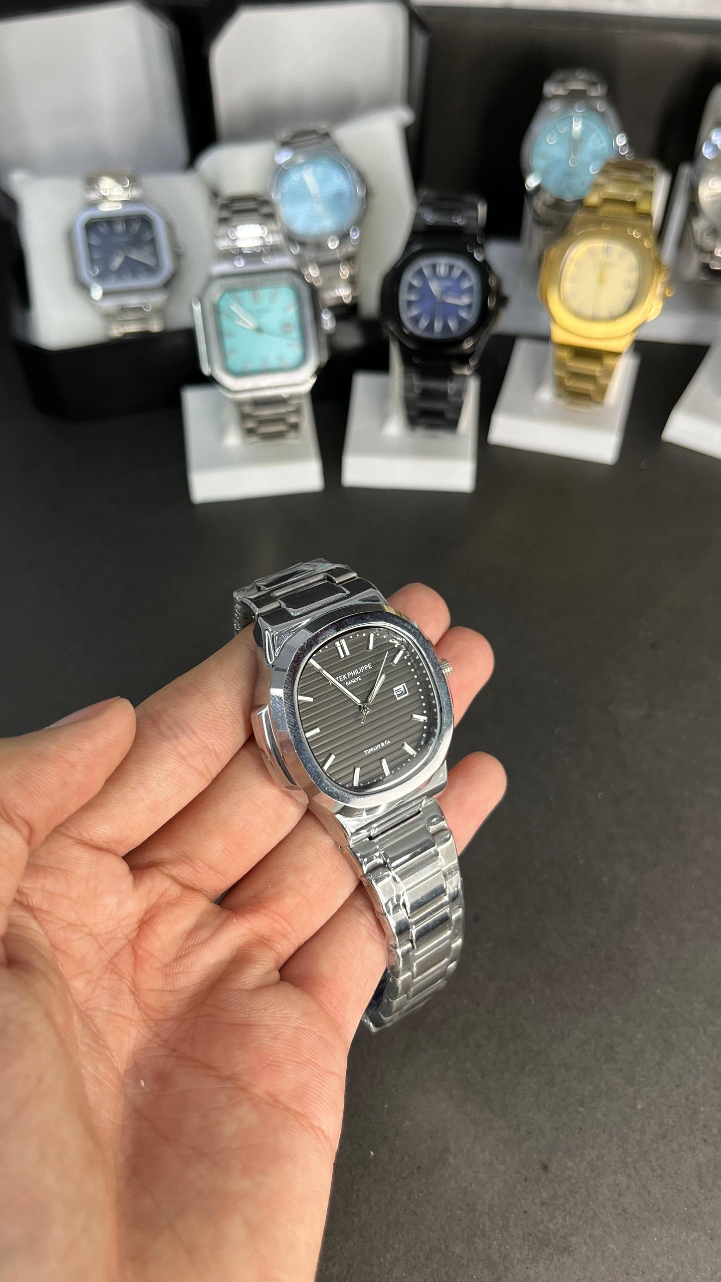 Patek Philippe Nautilus Style – Black Dial Stainless Steel Watch with Date Display