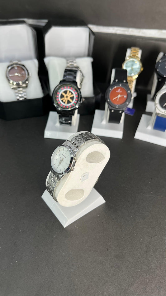 Badus Classic Silver Women Watch – White Dial with Stainless Steel Bracelet