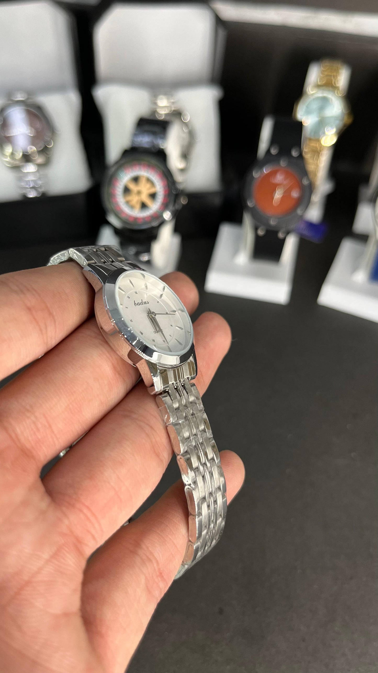 Badus Classic Silver Women Watch – White Dial with Stainless Steel Bracelet