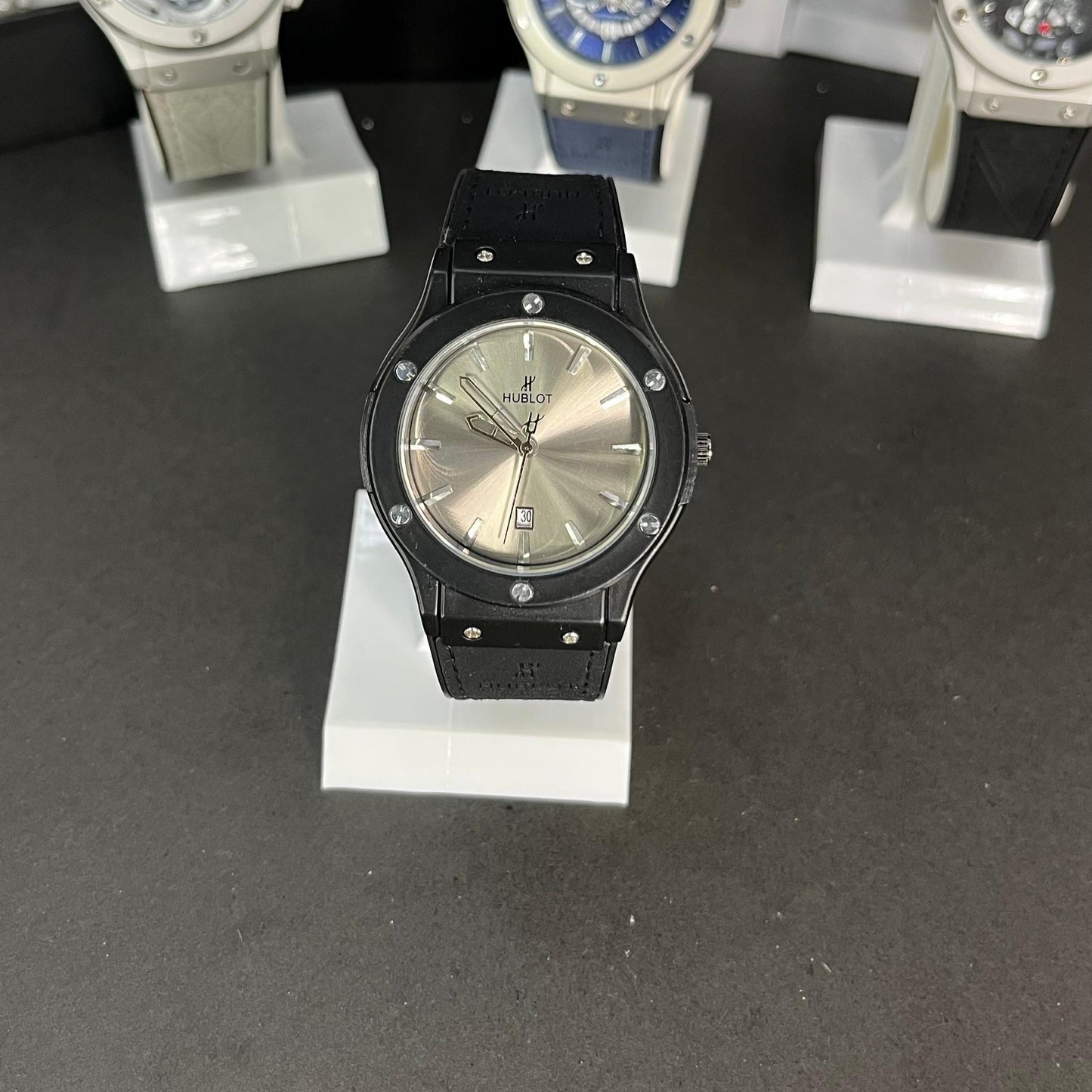 Hublot Men’s Strap Watch – Silver Dial with Black Rubber Strap