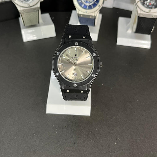 Hublot Men’s Strap Watch – Silver Dial with Black Rubber Strap