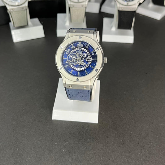 Luxury Hublot Strap Watch with Elegant Blue Dial