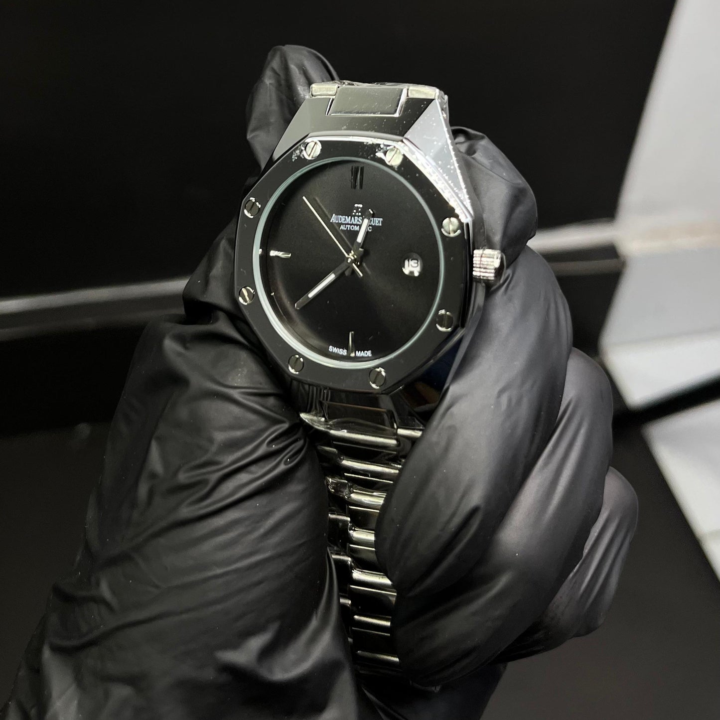AP Style Silver Watch with Black Dial – Luxury Stainless Steel Design