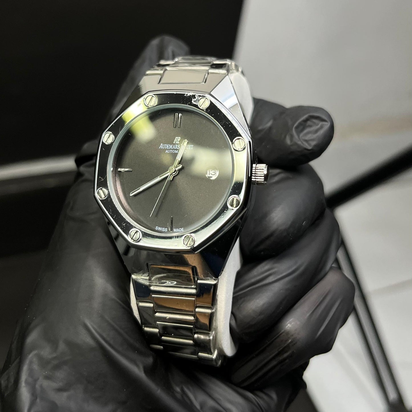 AP Style Silver Watch with Black Dial – Luxury Stainless Steel Design