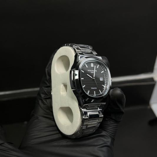 Patek Philippe Nautilus Style – Black Dial Stainless Steel Watch with Date Display