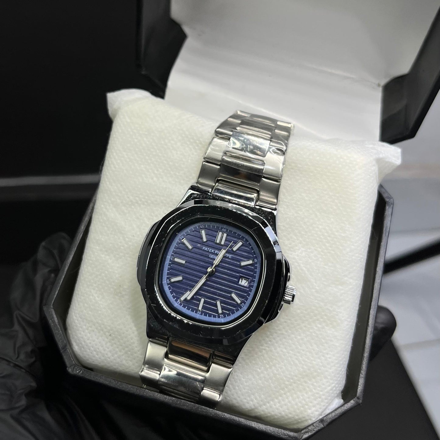 Patek Philippe Blue Dial Silver Chain Watch – Premium Quality with Box