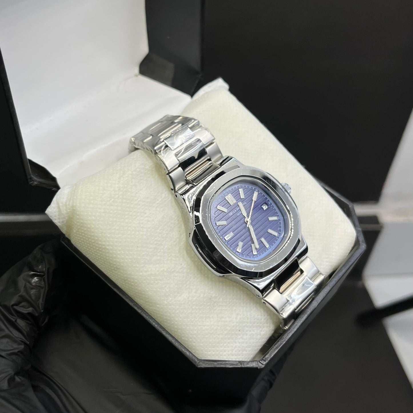 Patek Philippe Blue Dial Silver Chain Watch – Premium Quality with Box