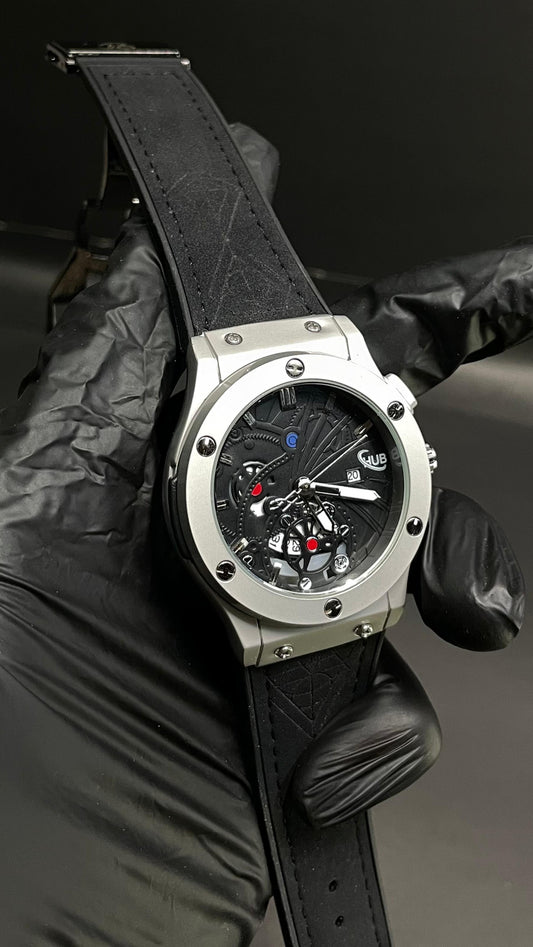 Hublot Men’s Luxury Strap Watch – Black Dial with Chronograph Design