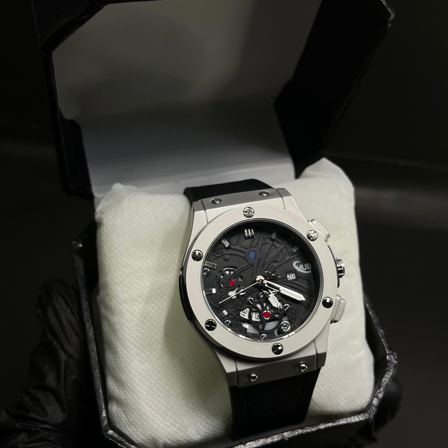 Hublot Men’s Luxury Strap Watch – Black Dial with Chronograph Design