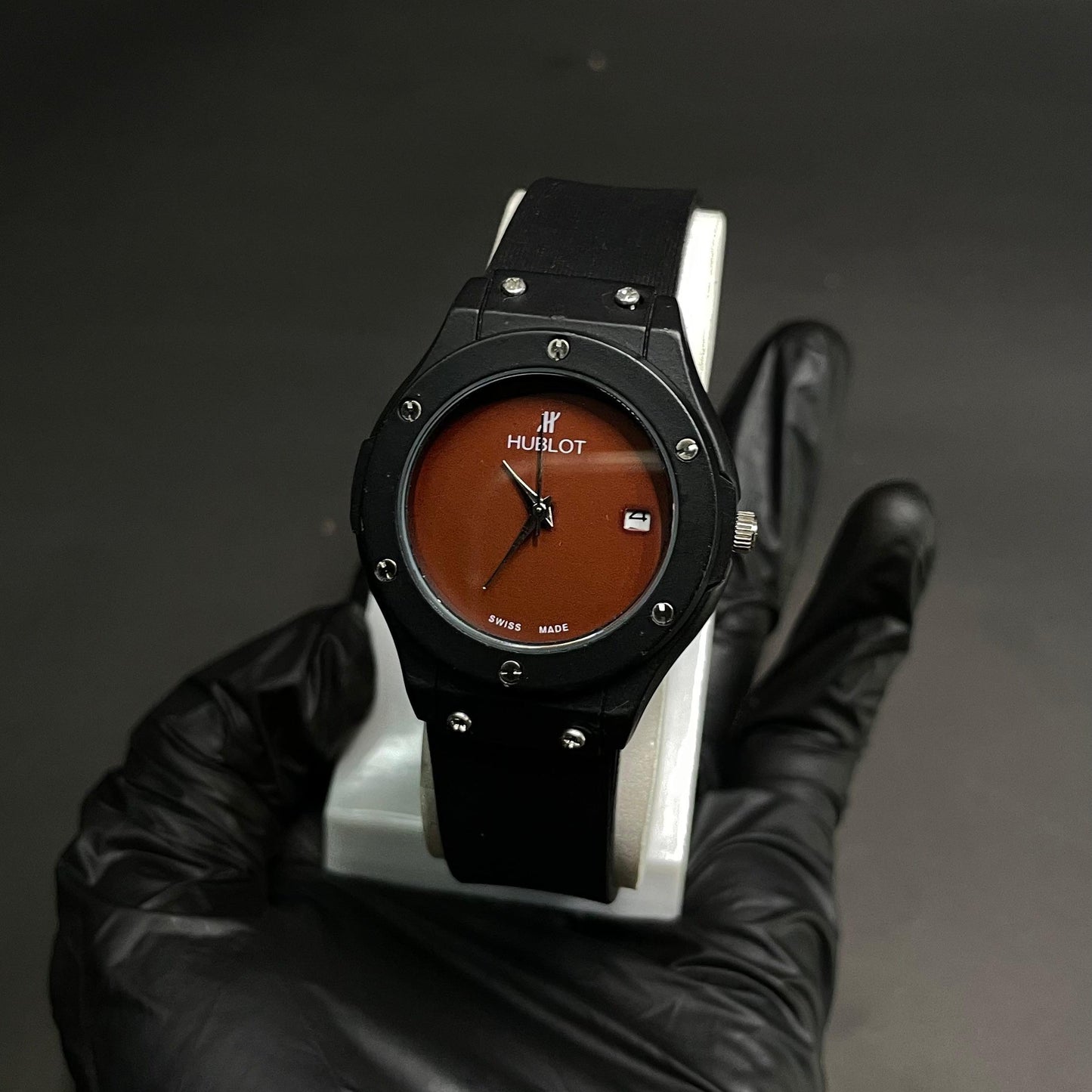 Hublot Ladies Watch – Brown Dial with Date Display
