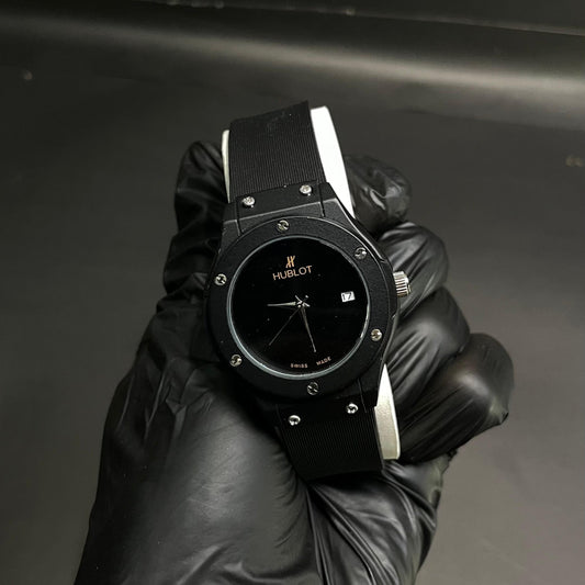 Hublot Ladies Watch – Black Dial with Date Display