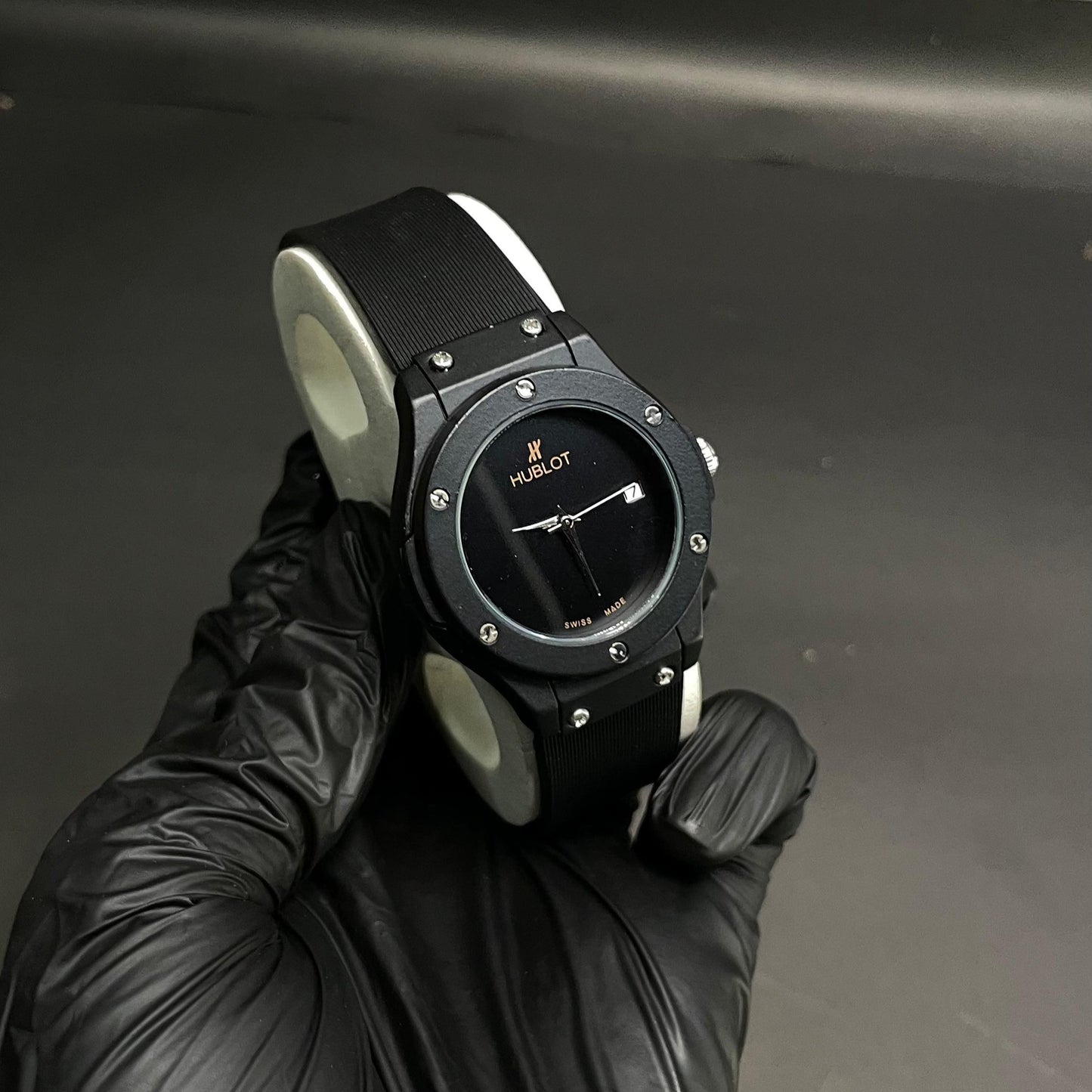 Hublot Ladies Watch – Black Dial with Date Display