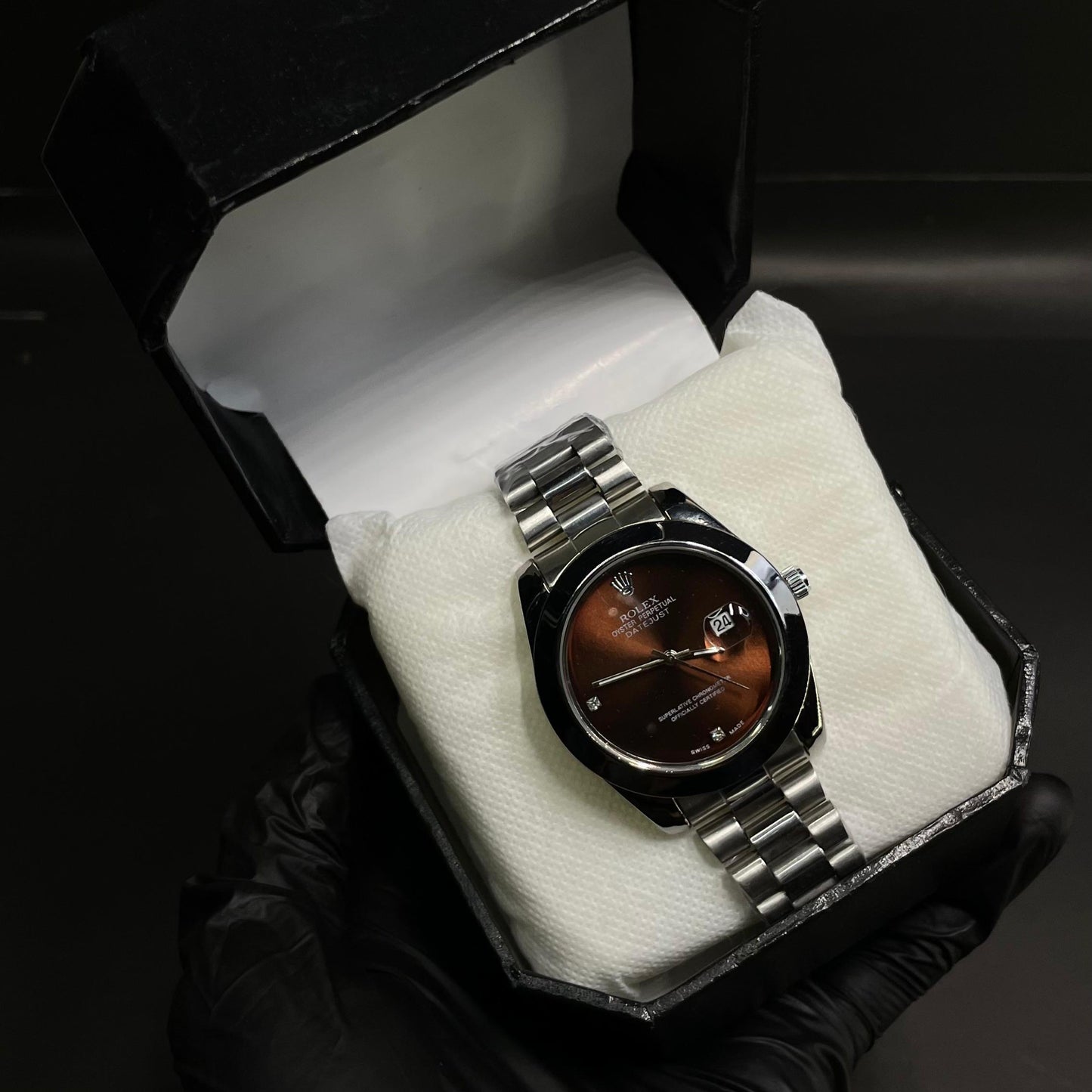 Rolex Oyster Perpetual Datejust – Women’s Edition with Brown Sunburst Dial & Date Display