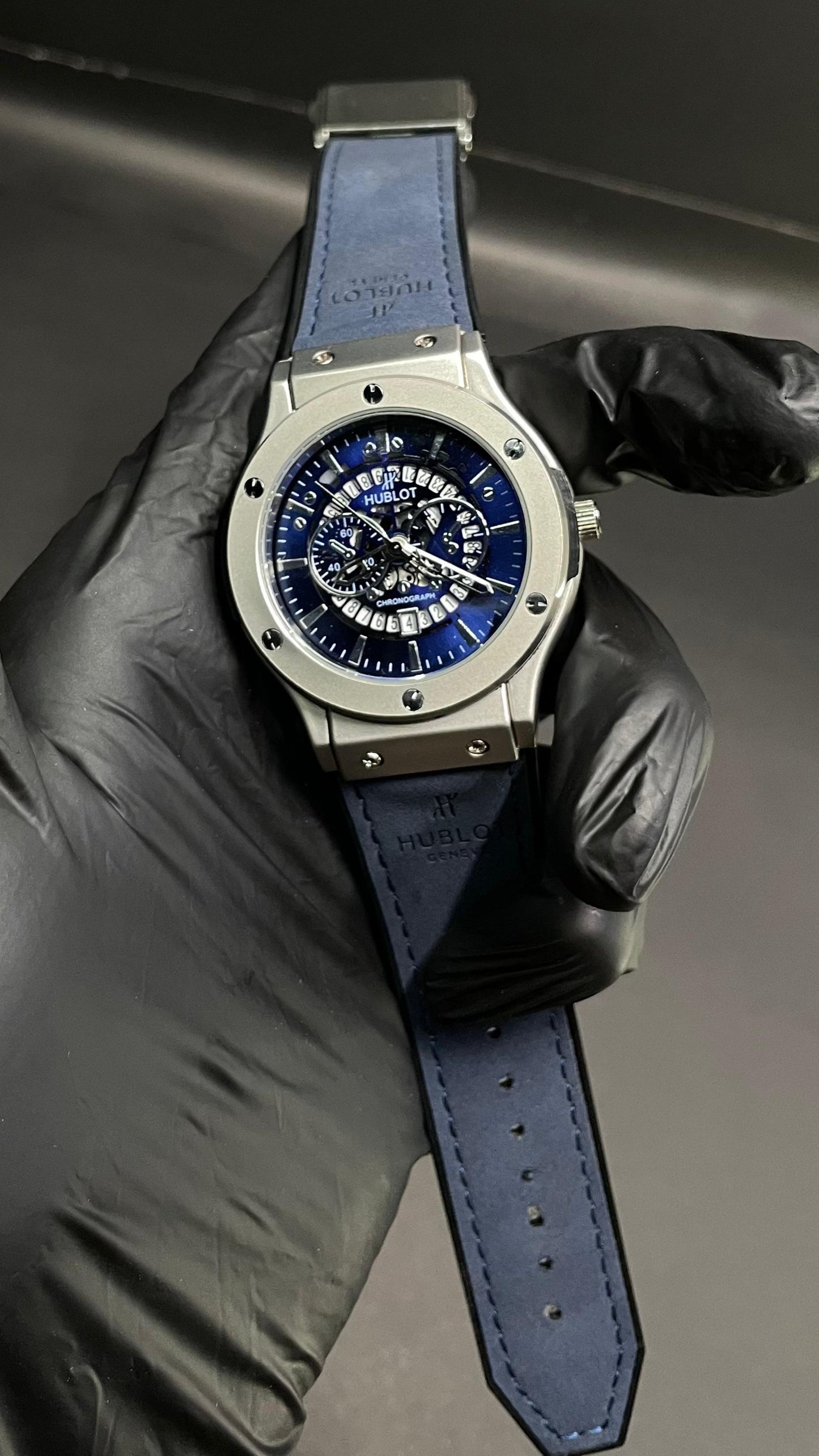 Luxury Hublot Strap Watch with Elegant Blue Dial