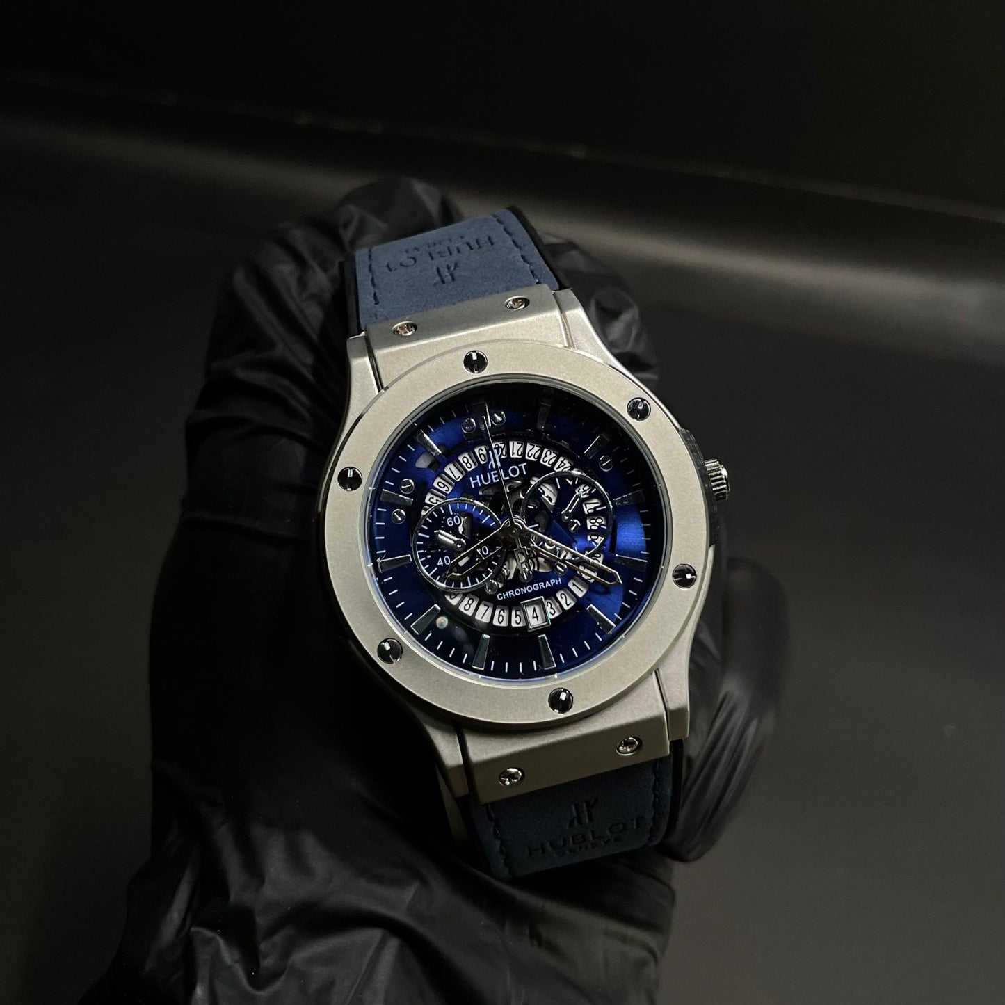 Luxury Hublot Strap Watch with Elegant Blue Dial