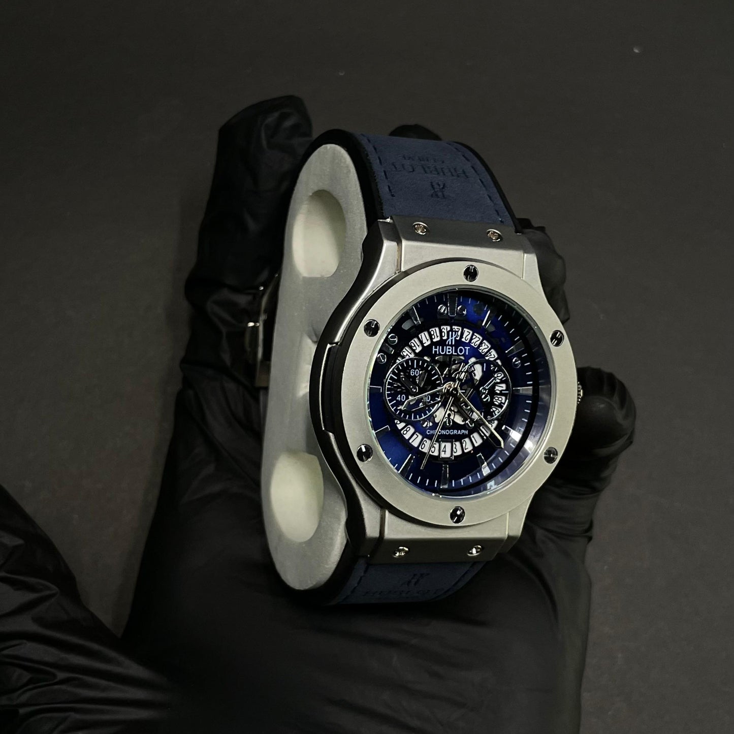 Luxury Hublot Strap Watch with Elegant Blue Dial