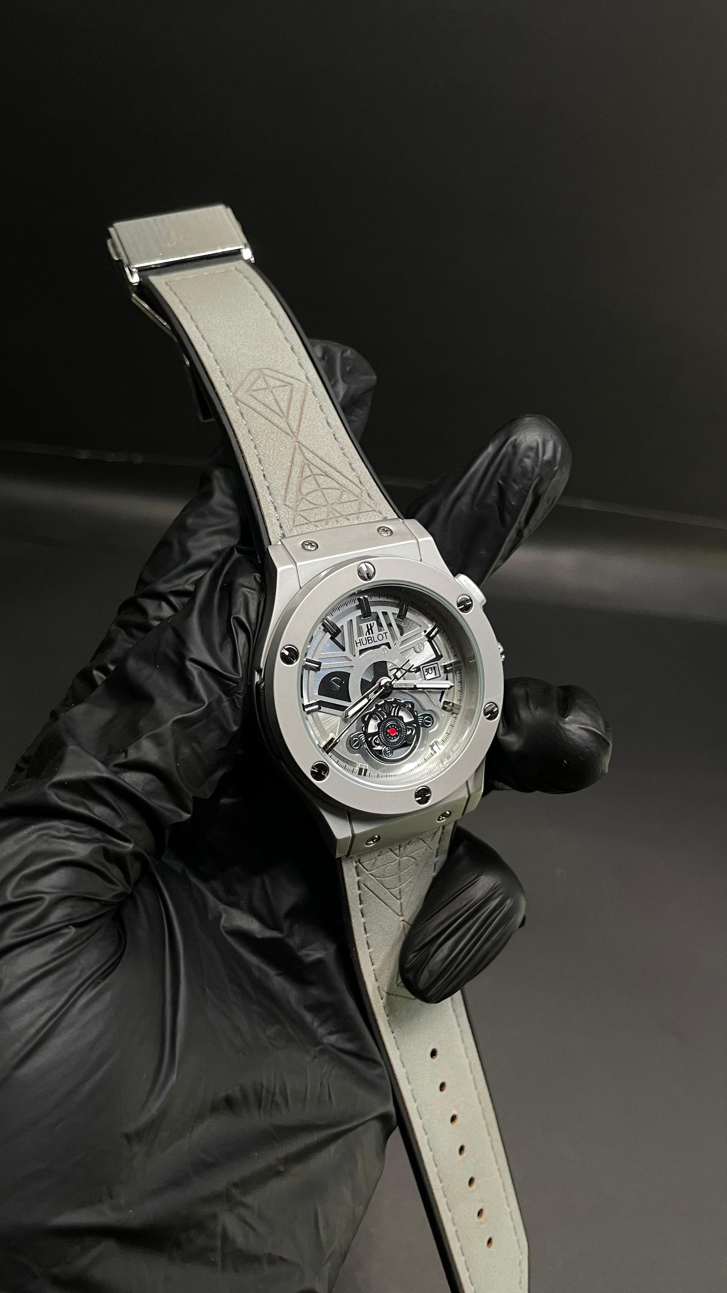 Hublot Men’s Strap Watch – Skeleton Dial with Chronograph Design