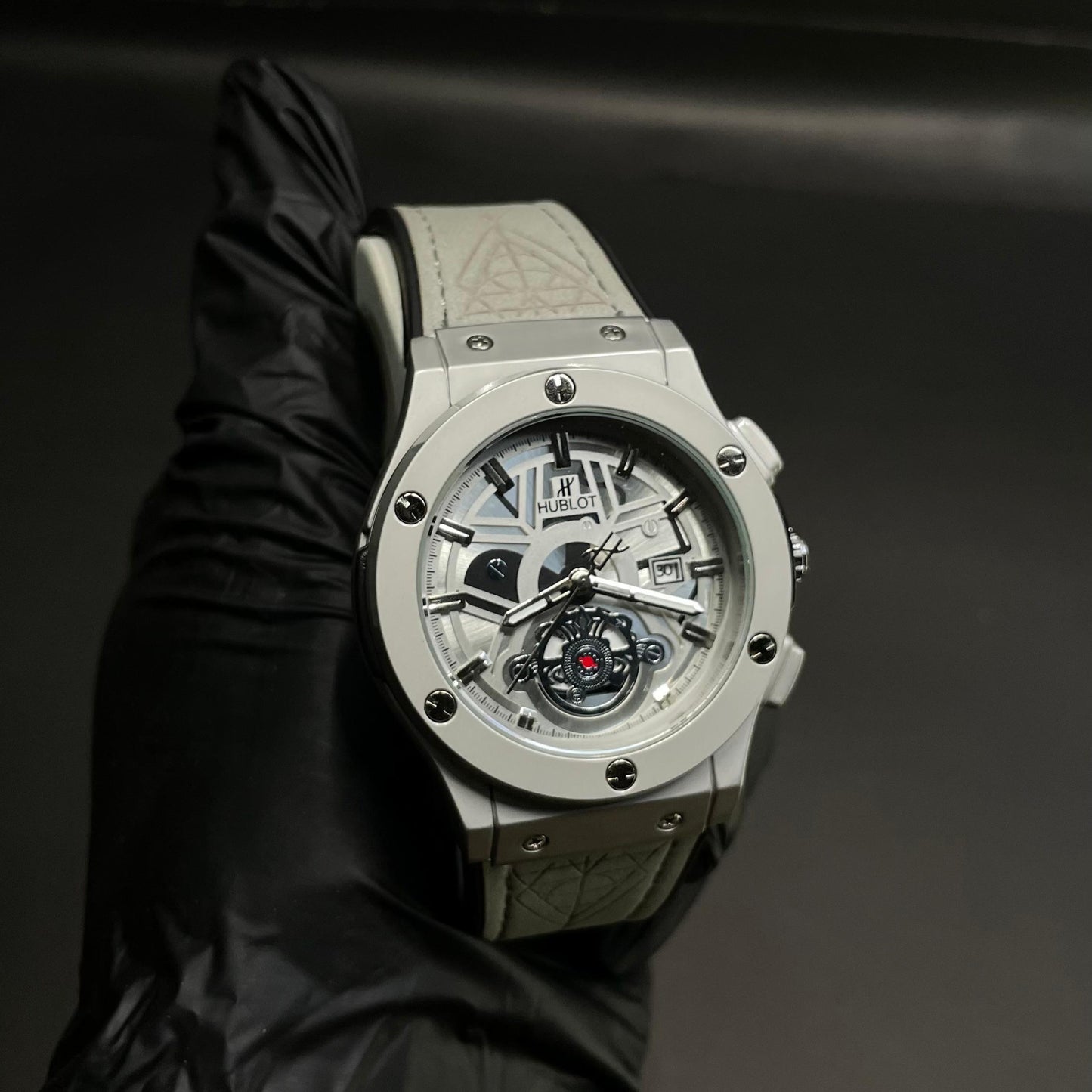 Hublot Men’s Strap Watch – Skeleton Dial with Chronograph Design
