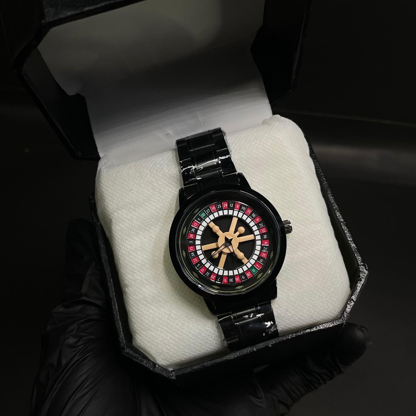 Rotating Dial Wristwatch with a roulette wheel–inspired design.