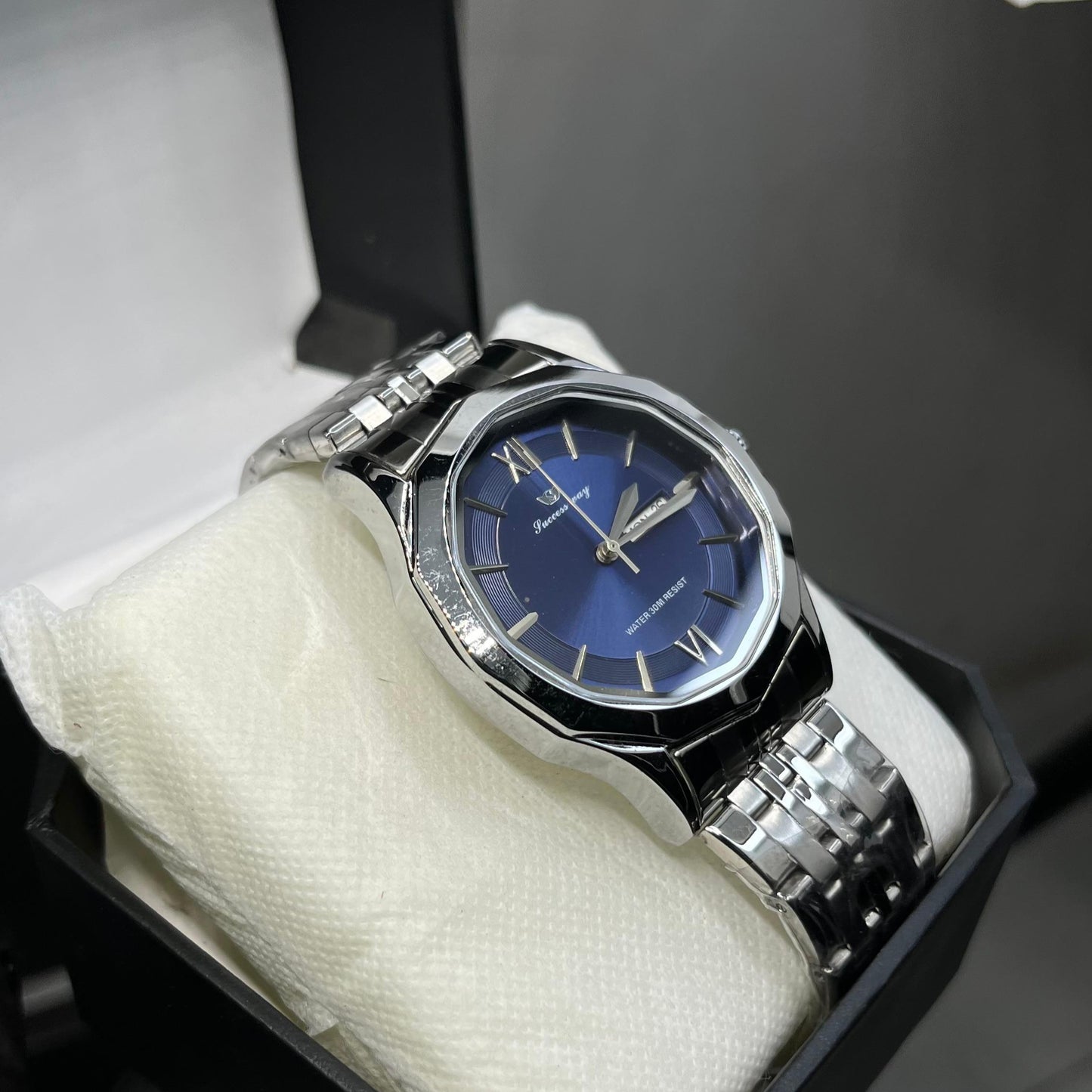 Elegant Blue Dial Stainless Steel Strap Watch – Success Way